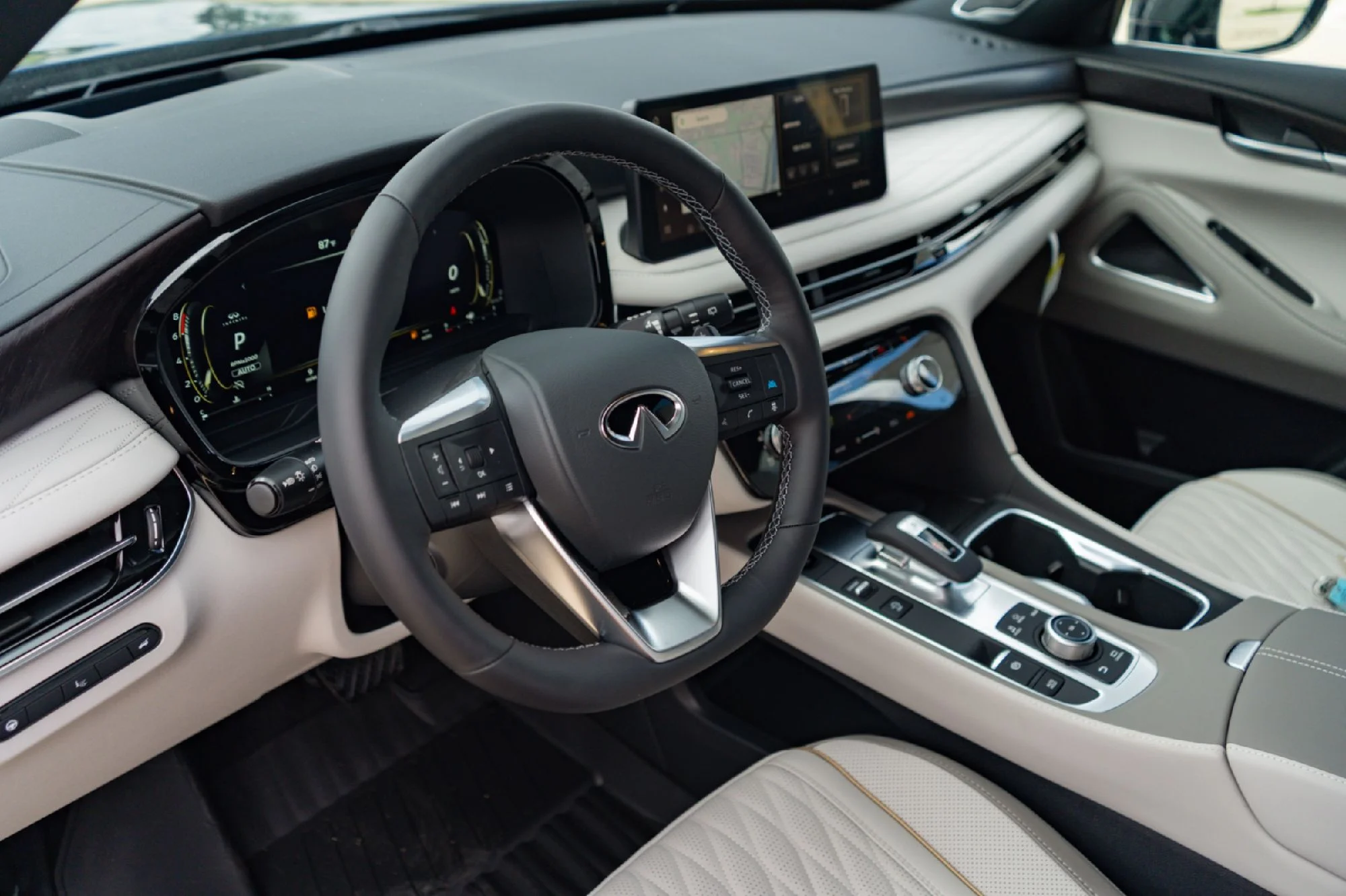 New 2027 GRAND BLUE INFINITI Autograph AWD image 8