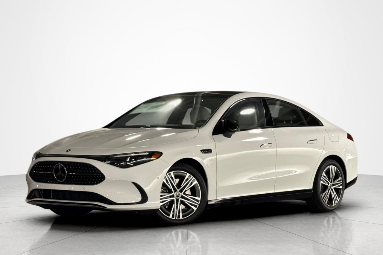 New 2027 Polar White Mercedes-Benz CLA 220 Hybrid FWD image 1