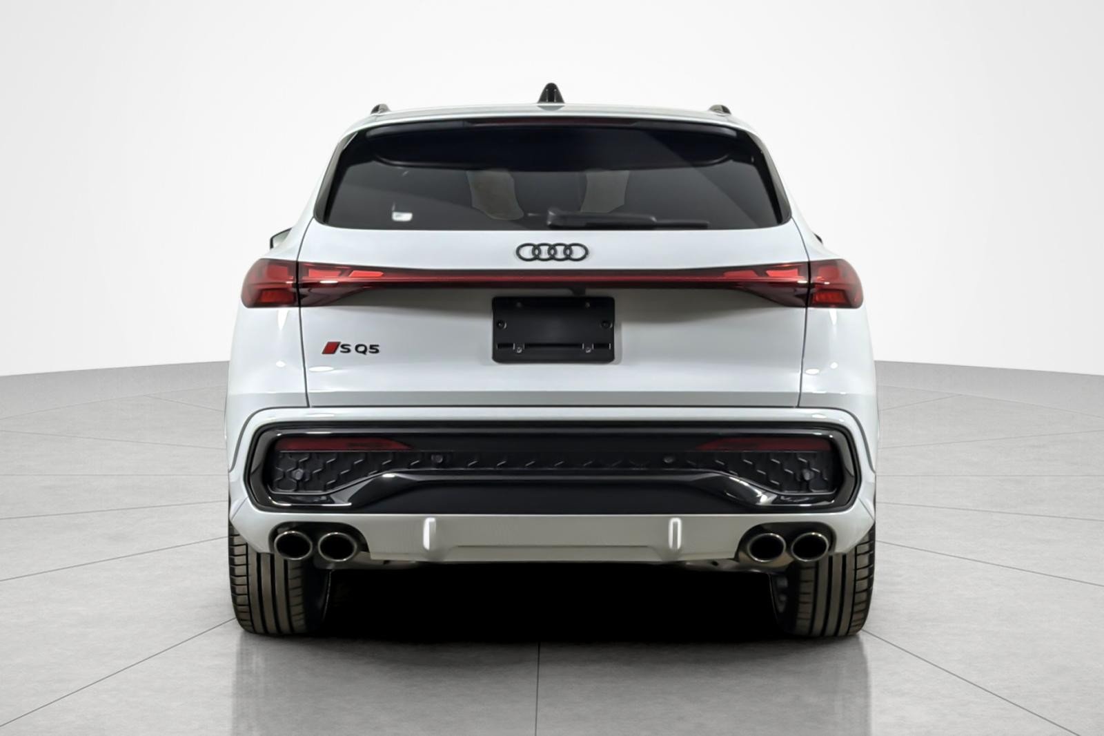 Used 2025 Glacier White Metallic Audi Prestige 3.0 TFSI quattro image 4