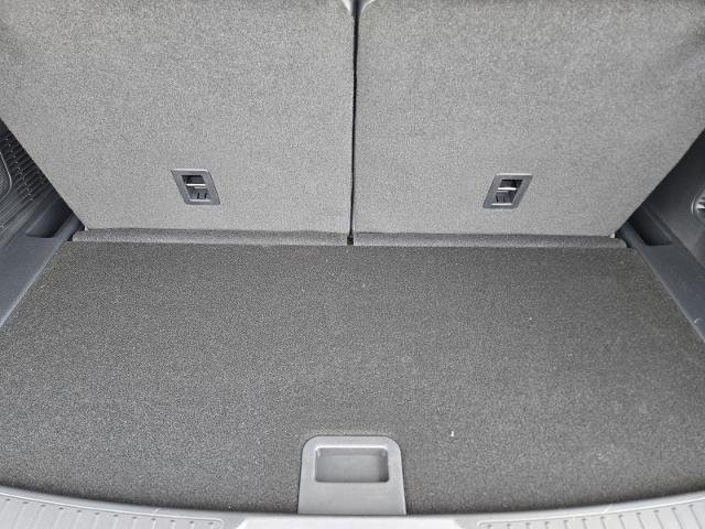 New 2026 Agate Black Metallic Ford Tremor® image 42