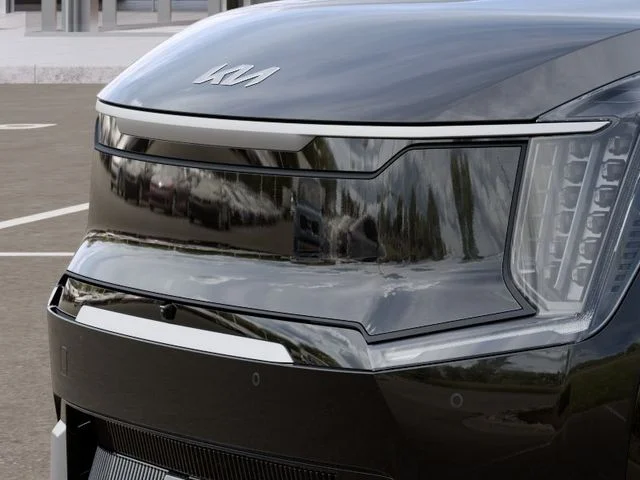New 2026 Ebony Black Kia Land image 12