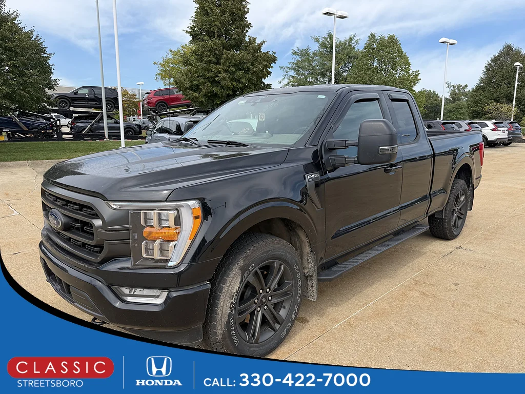 2021 Ford F-150 XLT 4WD photo