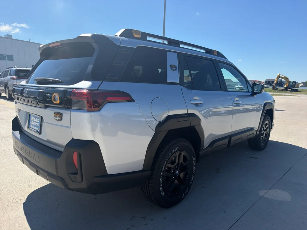 New 2026 ICE SILVER METALLIC Subaru Wilderness image 5