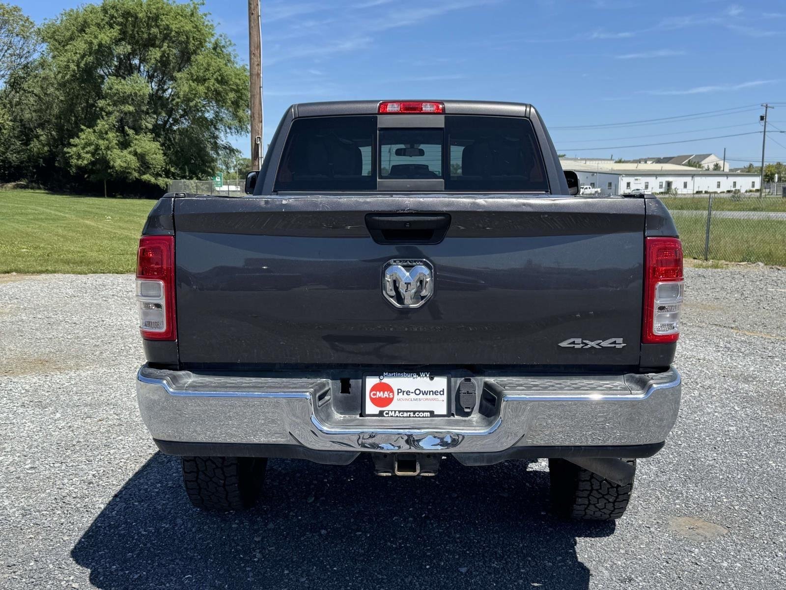 Used 2021 Granite Crystal Metallic Clearcoat Ram Tradesman image 21