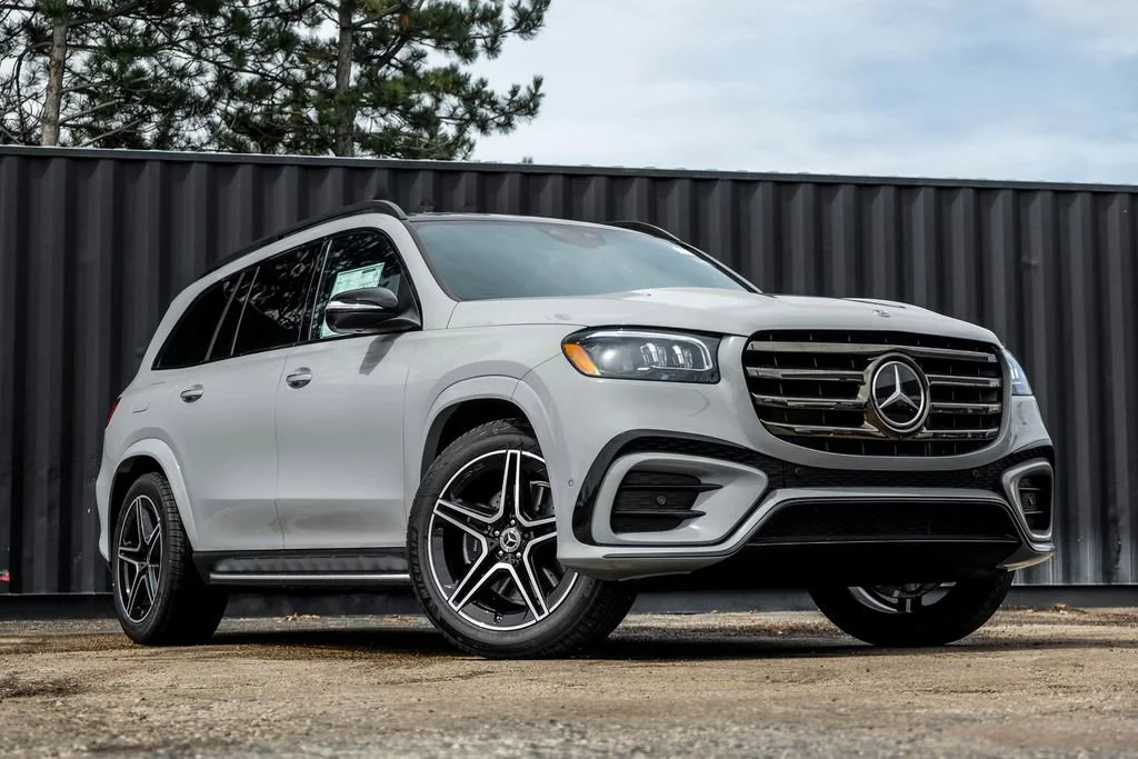 2026 Mercedes-Benz GLS GLS 450 4MATIC's photo