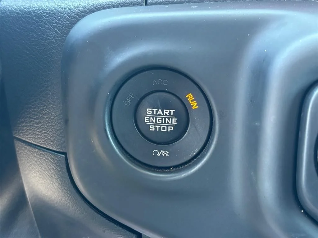 Used 2018 Black Jeep Rubicon image 17