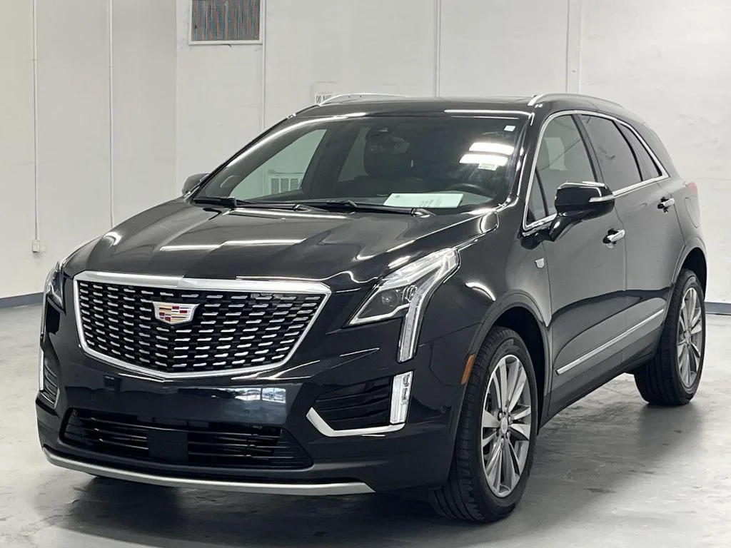 Used 2024 Stellar Black Metallic Cadillac Premium Luxury image 4