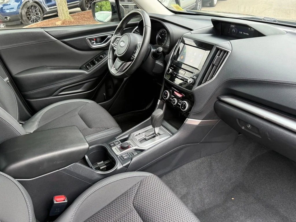 Used 2023 Brown Subaru Premium image 31