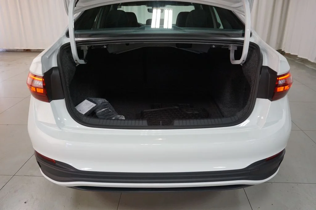 Certified Used 2025 Pure White Volkswagen 1.5T Sport image 16