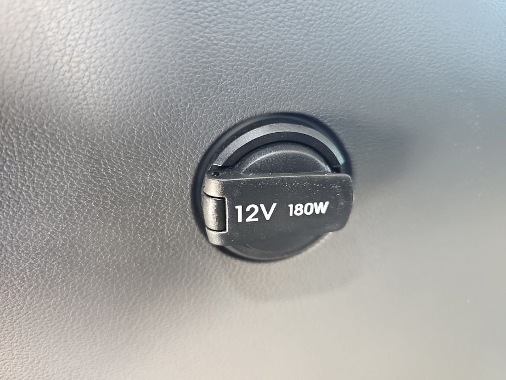 2025 Hyundai Santa Fe SE - Photo 38