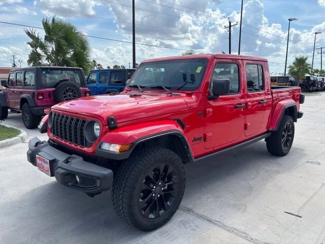 Used 2025 Red Jeep Nighthawk image 11