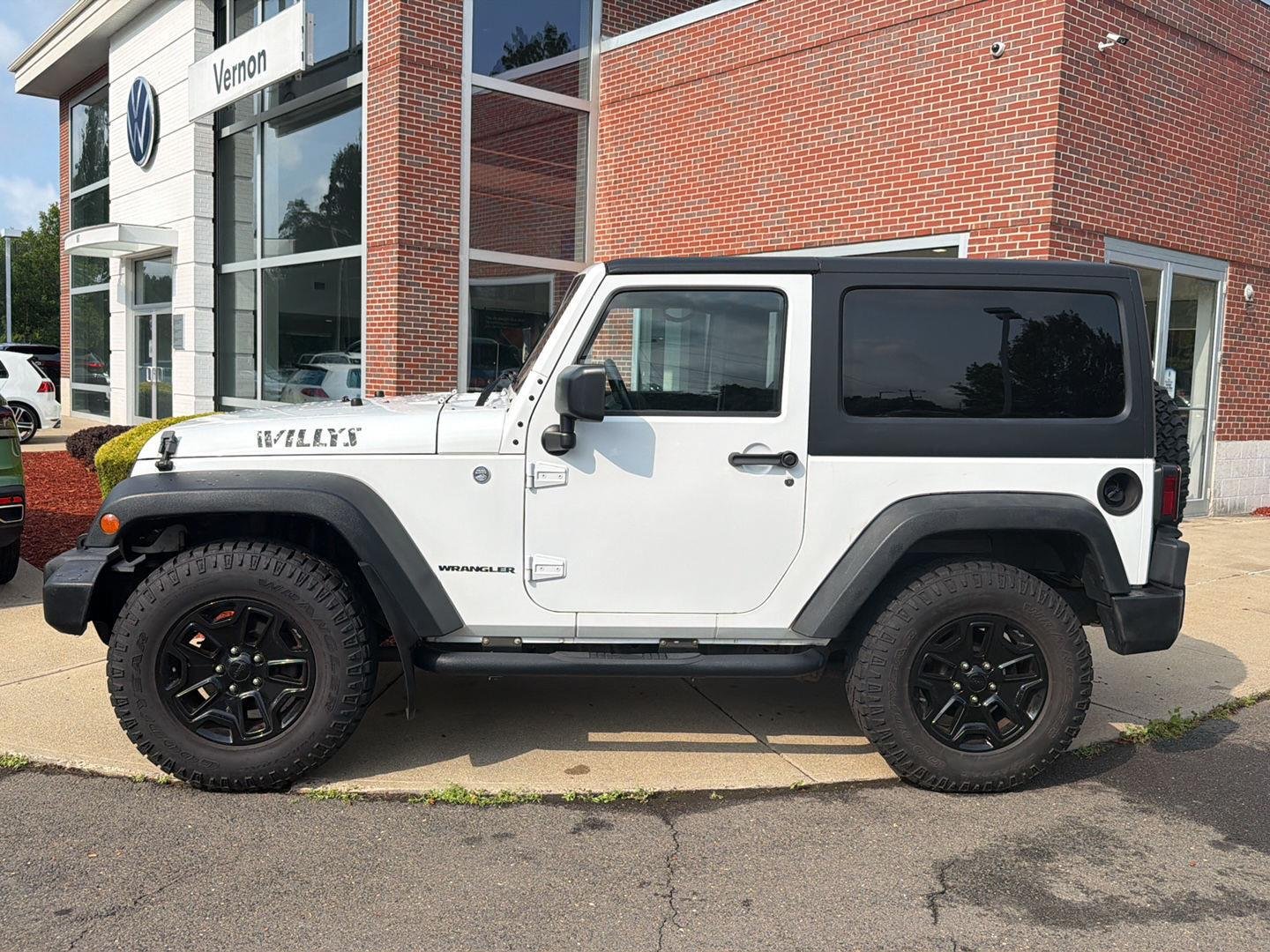 Used 2014 Jeep Wrangler Sport with VIN 1C4AJWAG5EL214259 for sale in Vernon, CT