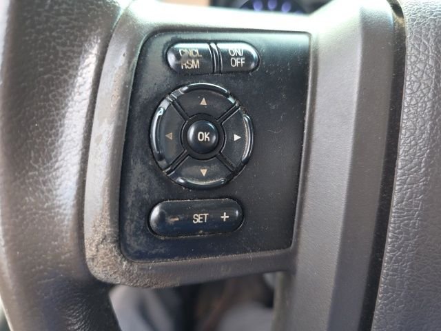 Used 2013 White Ford Lariat image 14
