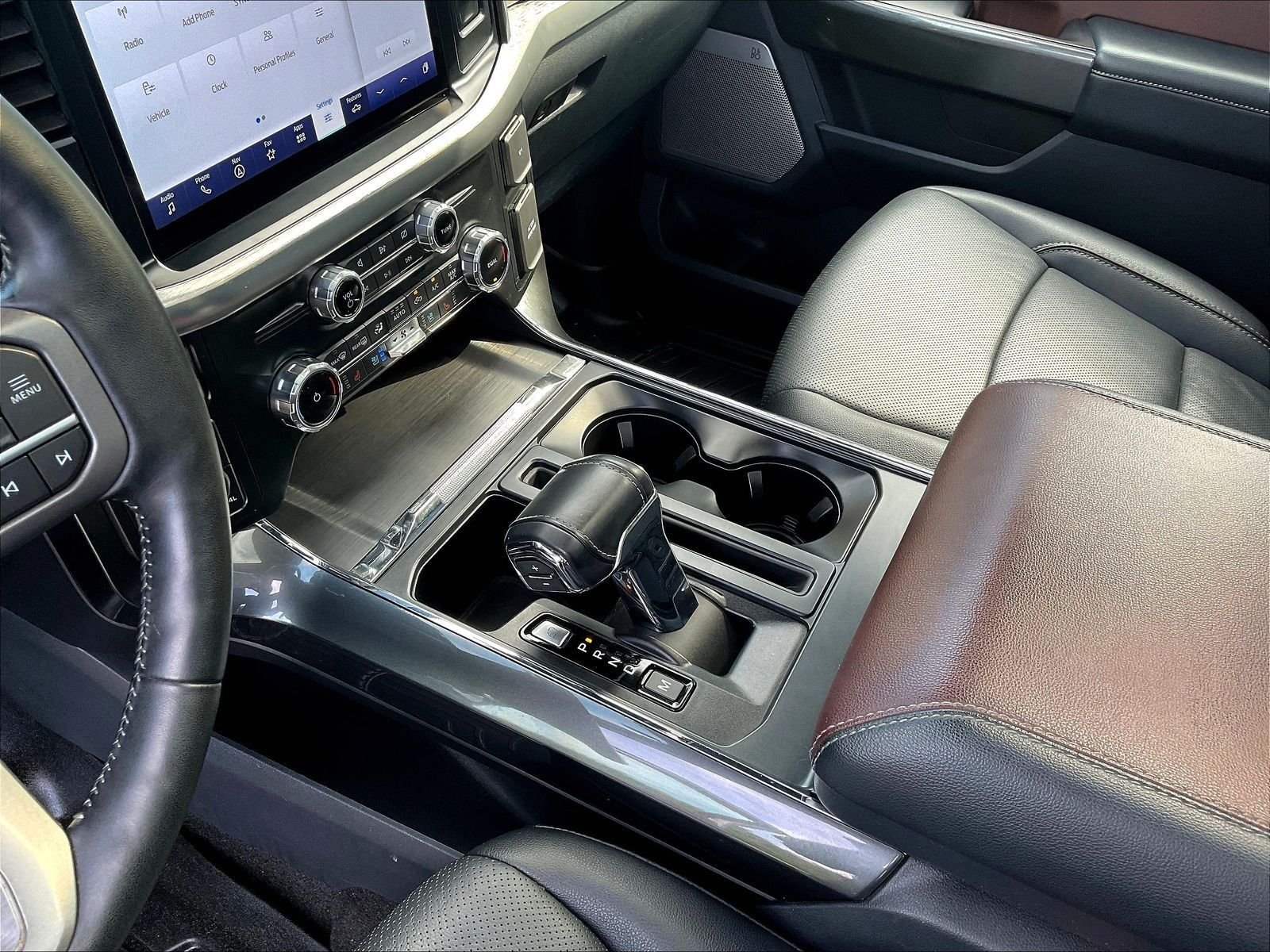 Used 2022 Silver Ford Lariat image 20