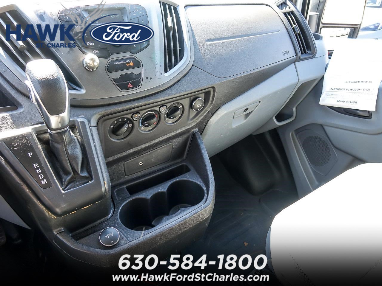 Used 2019  Ford T250 image 19