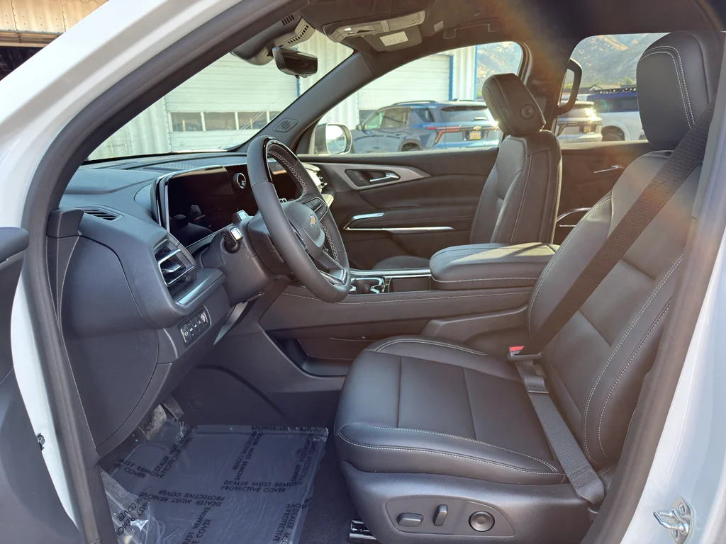2026 Chevrolet Traverse LT - Photo 10