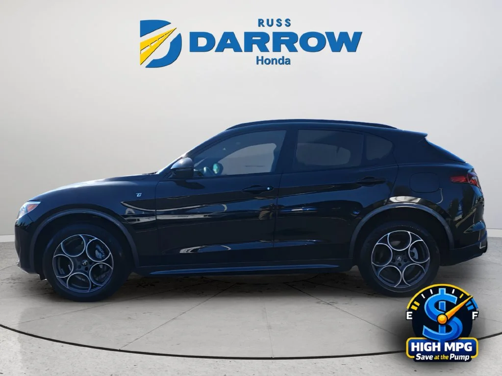 Used 2023 Black Alfa Romeo Ti image 2