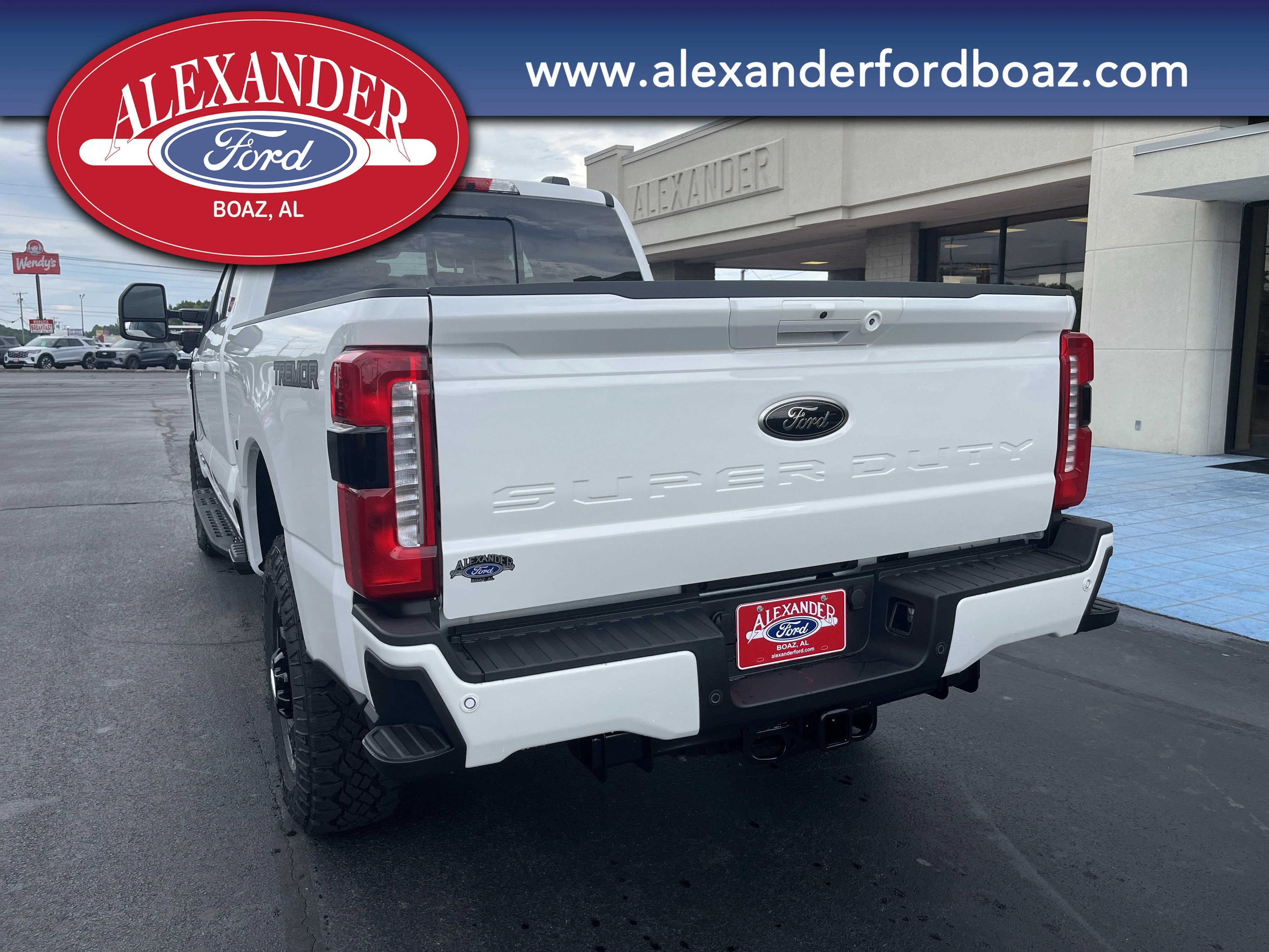 New 2026 Star White Metallic Tri-Coat Ford F-350® Lariat® image 6