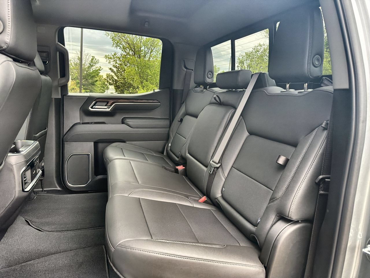 New 2026 Sterling Metallic GMC SLT image 20