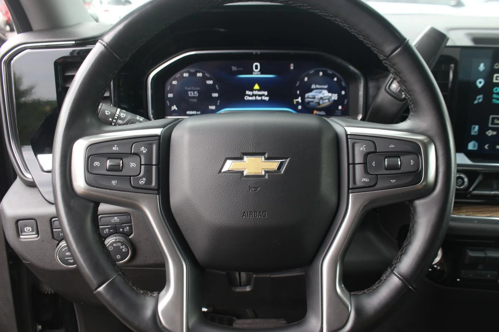 Used 2025 Black Chevrolet LT image 19