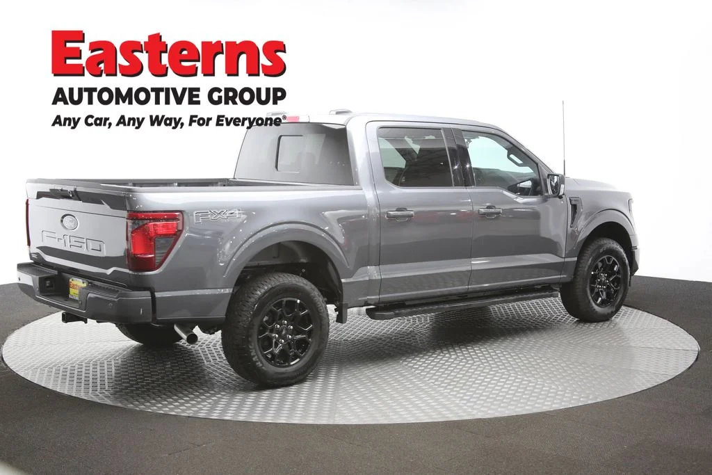 Used 2024 Gray Ford XLT image 39