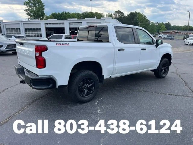 Used 2022 White Chevrolet LT Trail Boss image 3