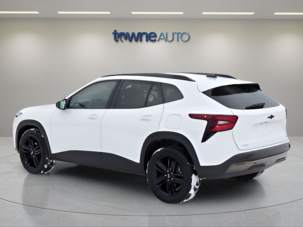 Used 2024 White Chevrolet ACTIV image 3