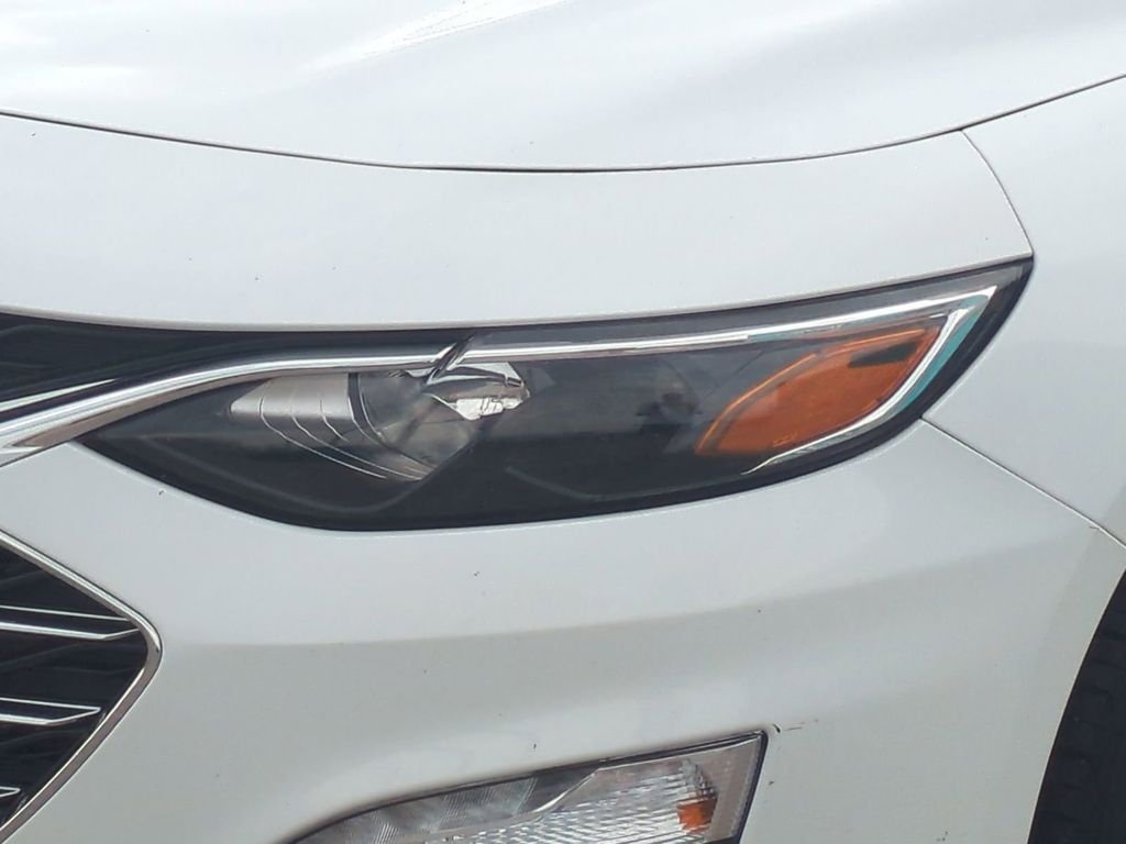 2024 Chevrolet Malibu 1LT - Photo 10