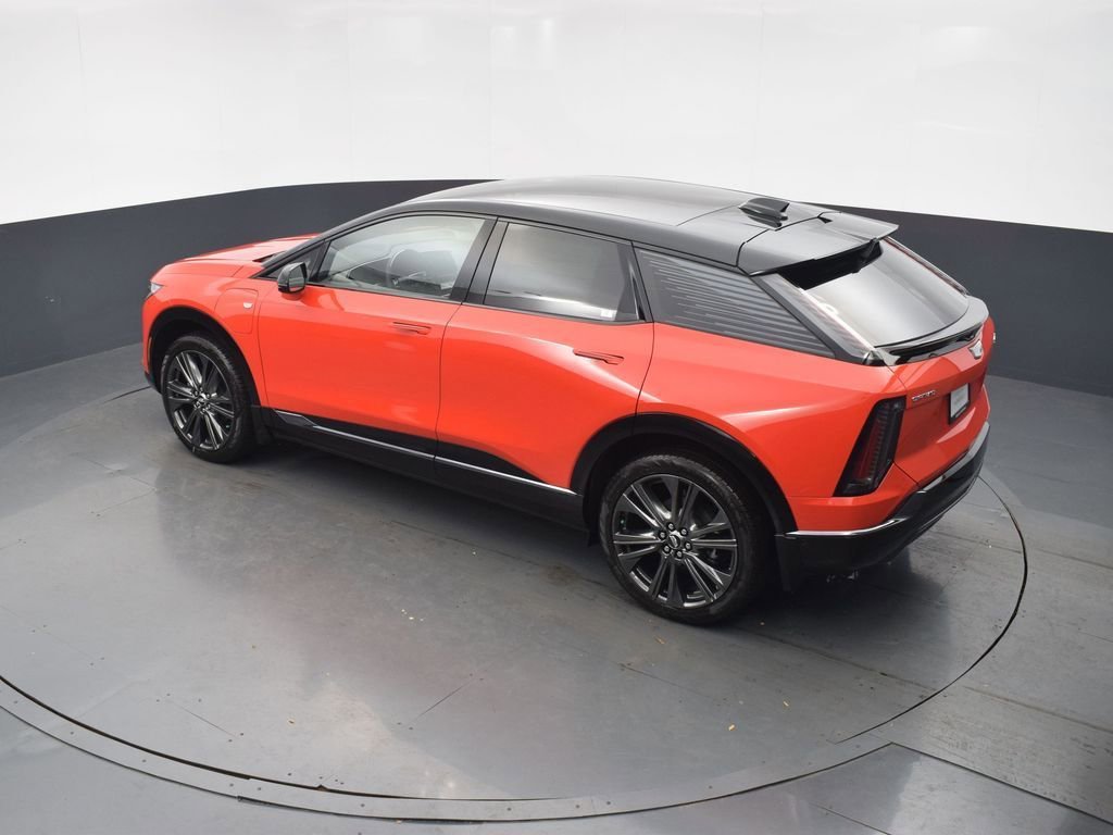 2026 CADILLAC OPTIQ - Image 45