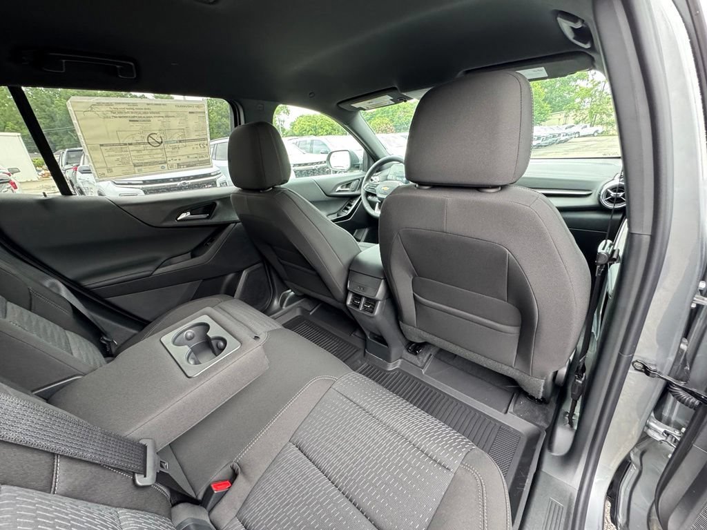 2026 Chevrolet Equinox LT - Photo 25
