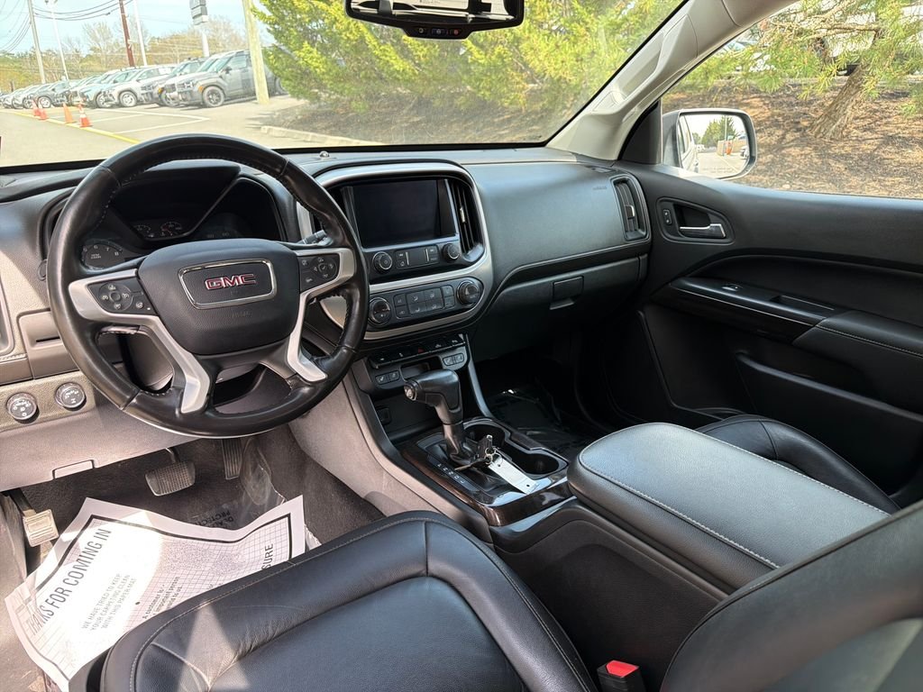 Used 2019 Silver GMC SLT image 13