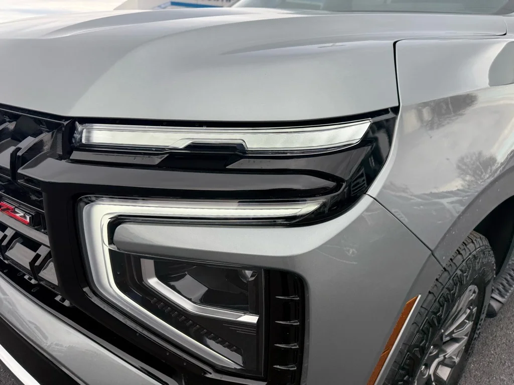 Used 2025 Sterling Gray Metallic Chevrolet Z71 image 13