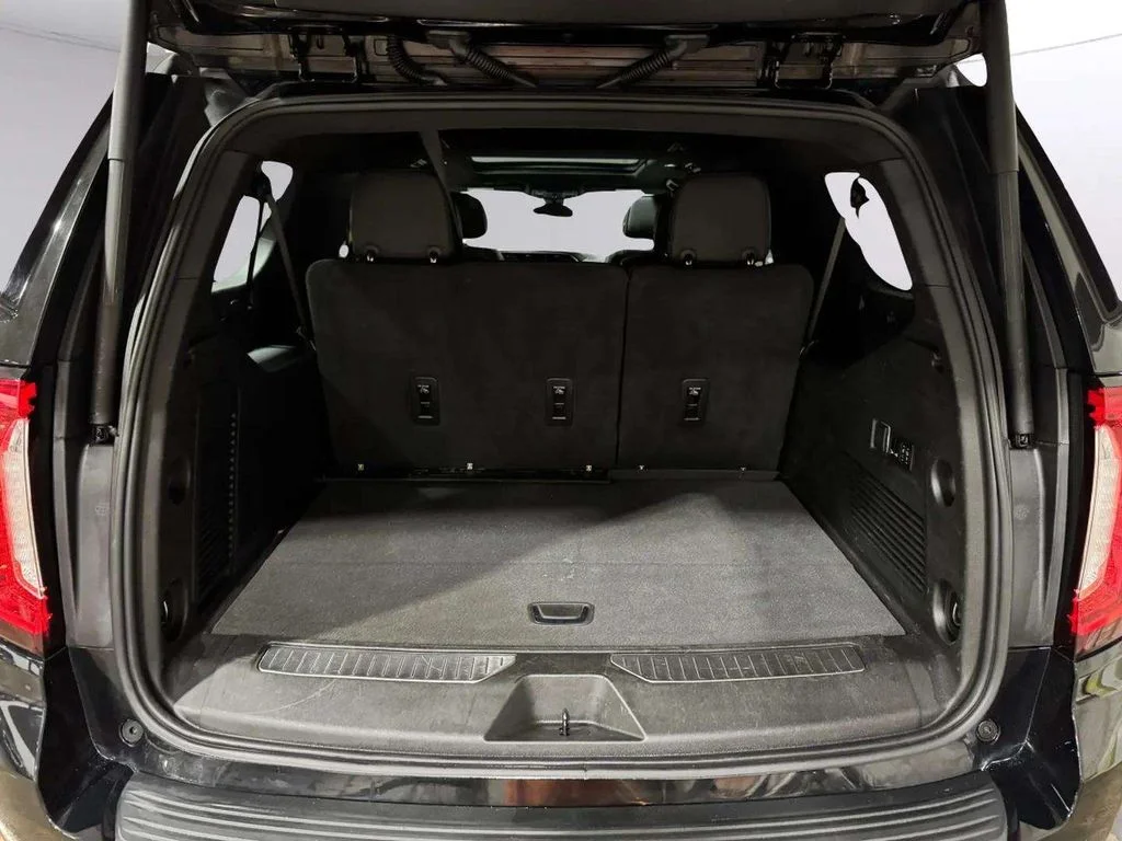 Used 2022 Black GMC Denali image 30