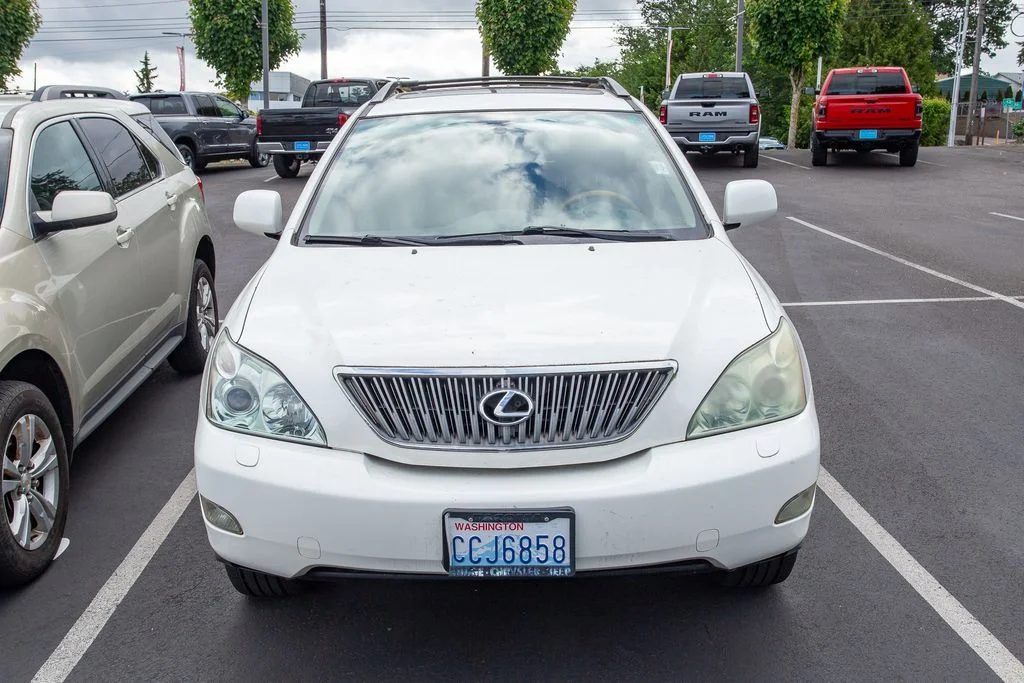 Used 2004 White Pearl Crystal Lexus AWD 330 image 2
