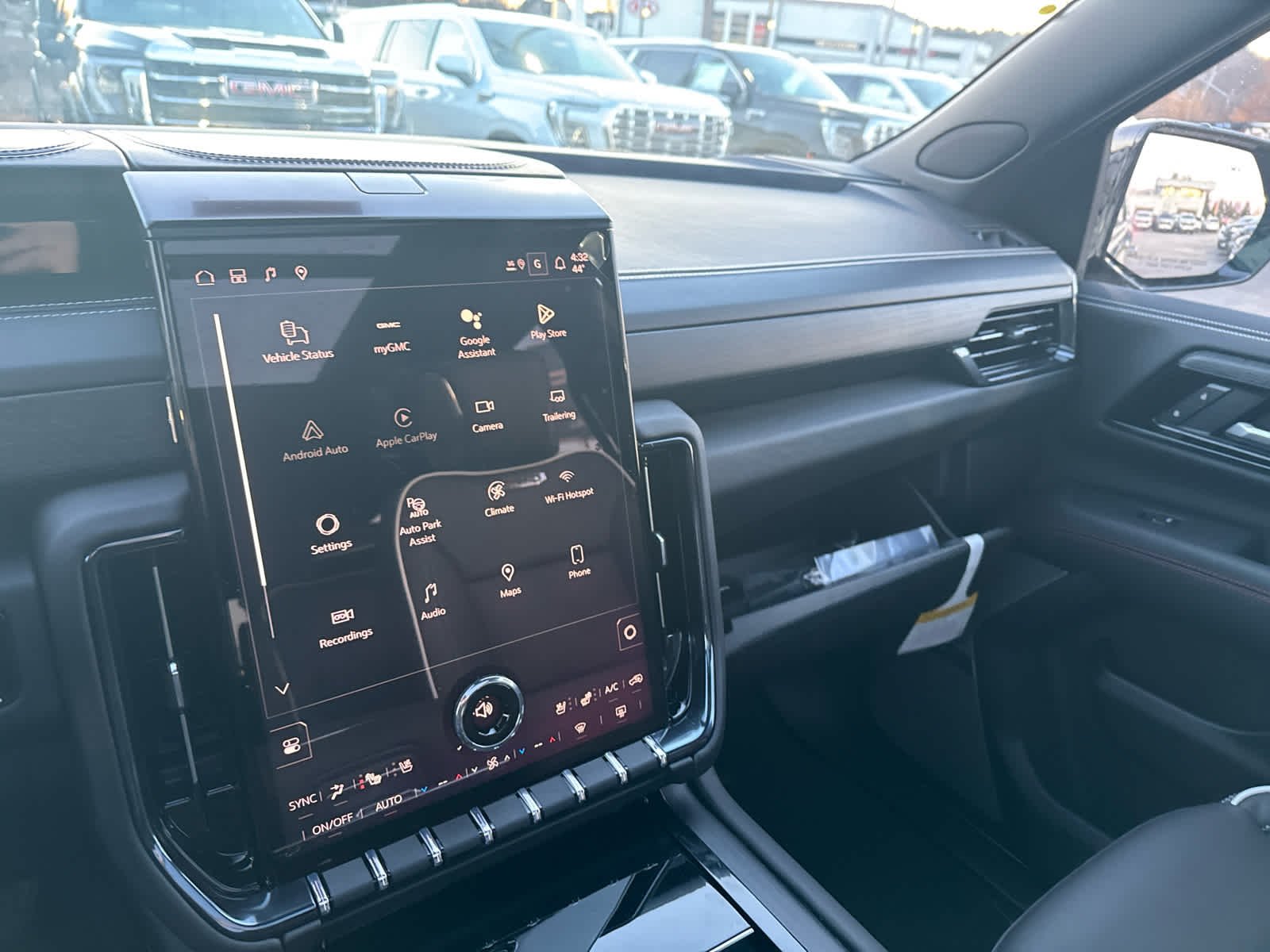 2026 GMC Yukon XL AT4 Ultimate - Photo 26