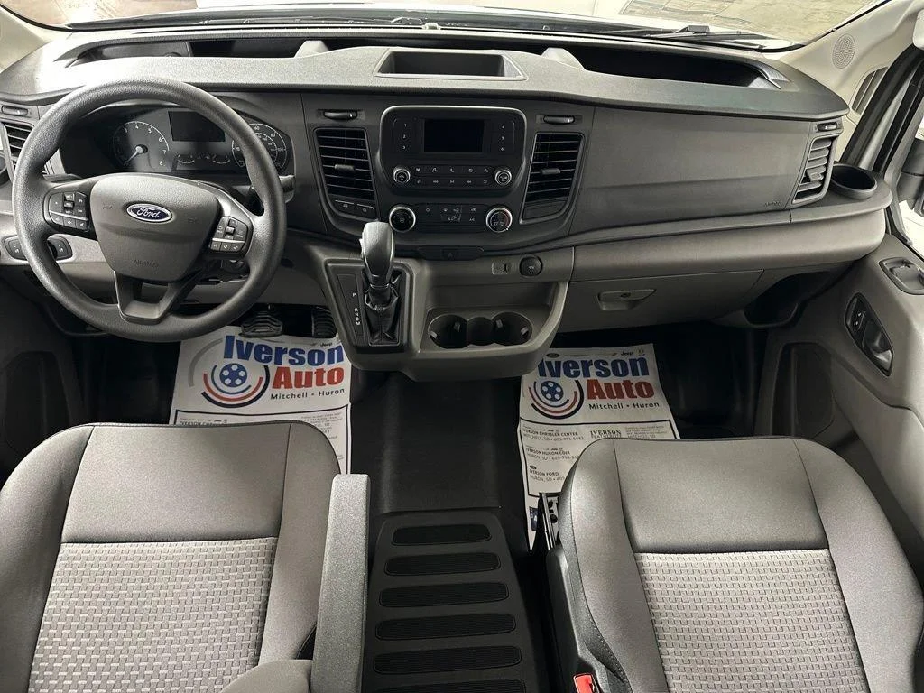 Used 2024 Oxford White Ford 250 image 26