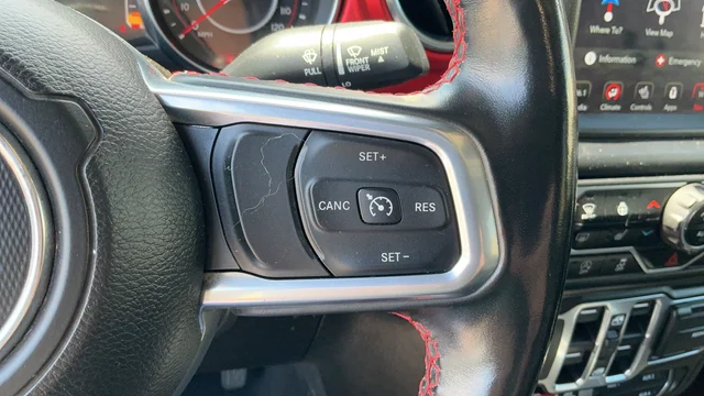 Used 2021 Gray Jeep Rubicon image 13