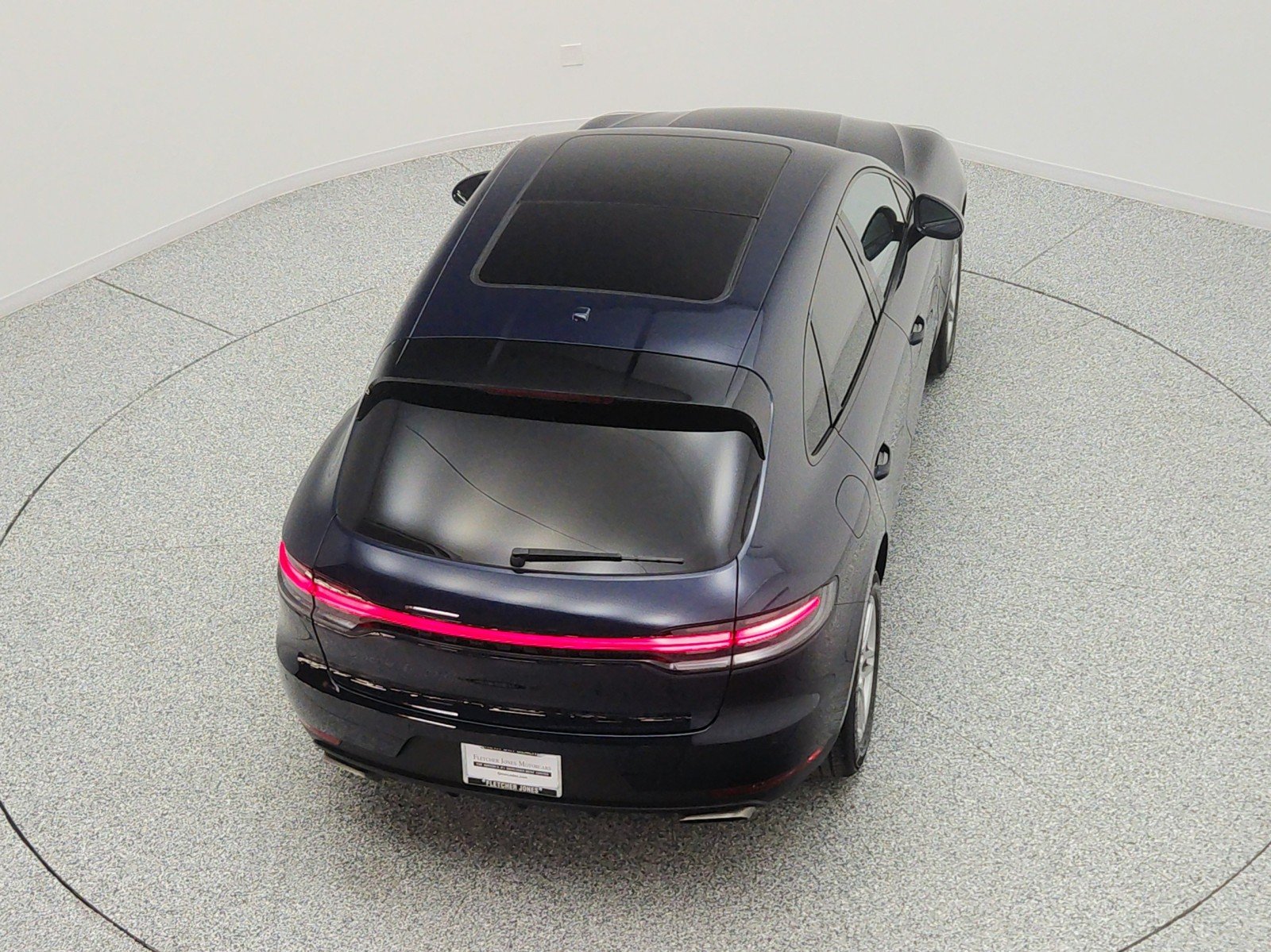 Used 2020 Volcano Grey Metallic Porsche AWD image 28