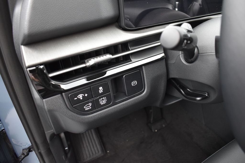 New 2026 Heritage Blue Kia X-Line image 6