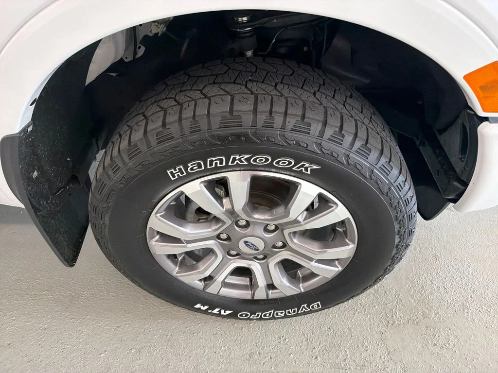 Used 2023 White Ford Lariat image 5