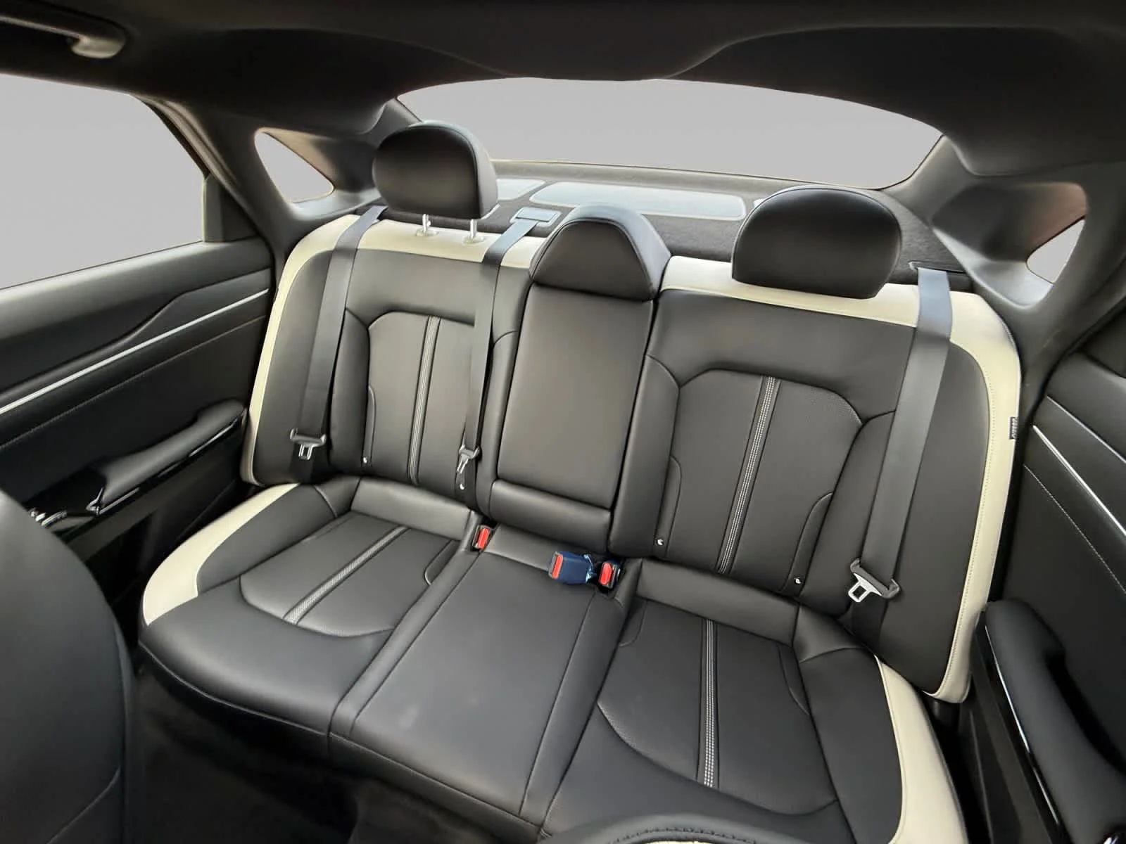 2026 Kia K5 GT-Line - Photo 13