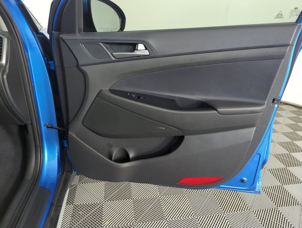 Used 2018 Blue Hyundai SEL Plus image 32