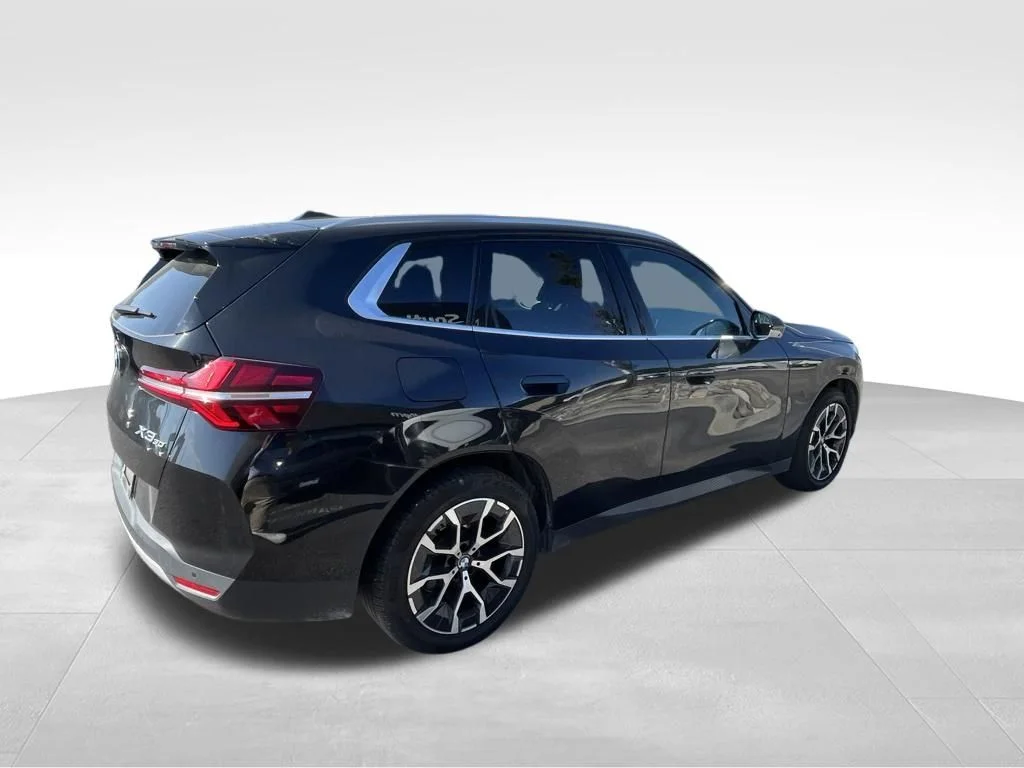 Used 2026 Black BMW 30 xDrive image 22