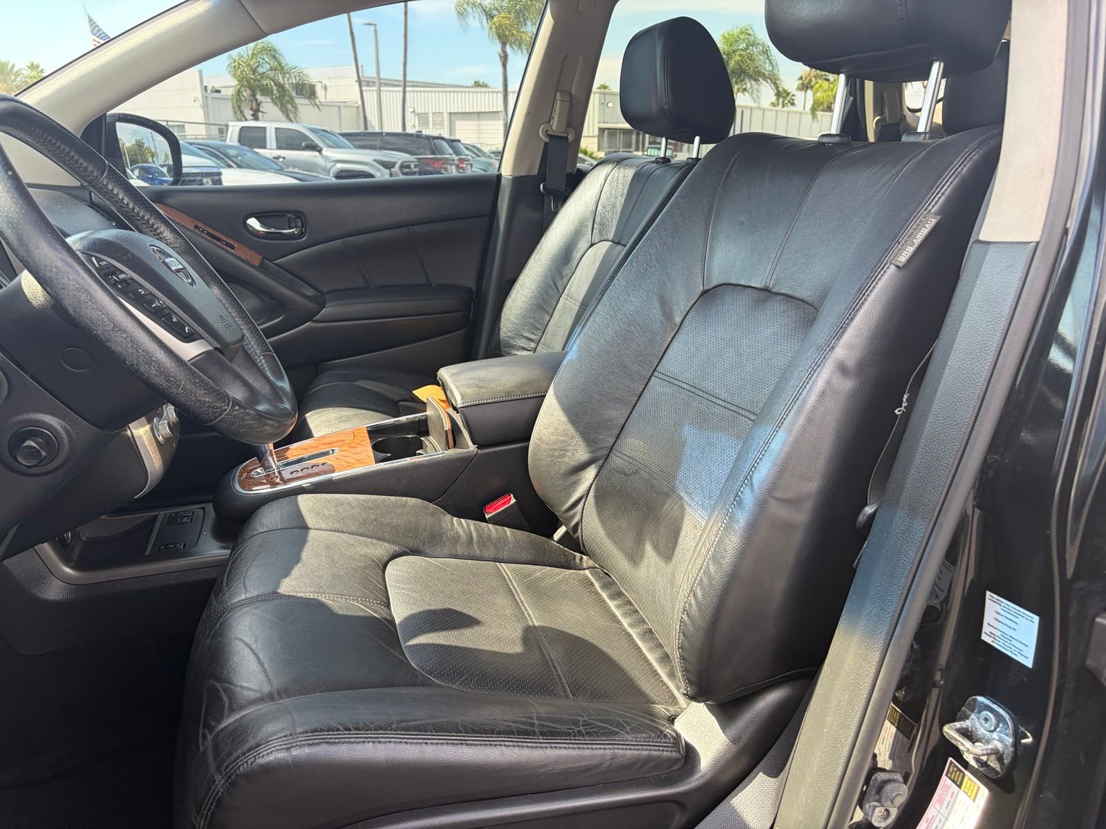 Used 2011 Black Nissan LE image 12