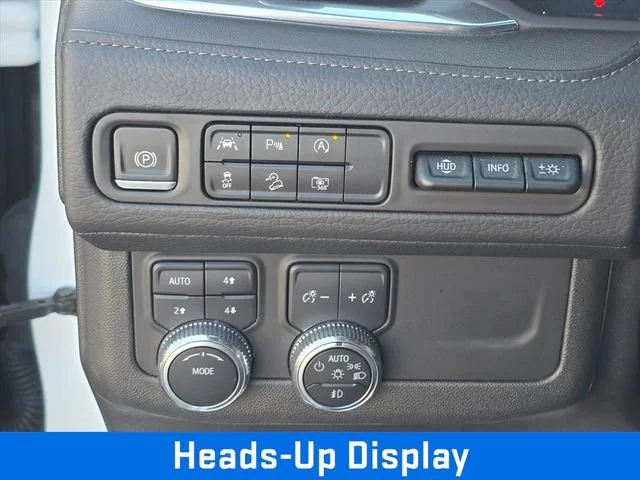 2023 GMC Yukon Denali - Photo 21
