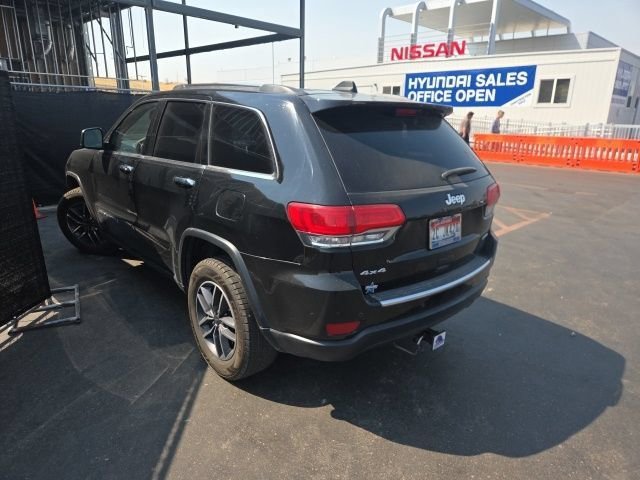 Used 2019 Black Jeep Limited image 4