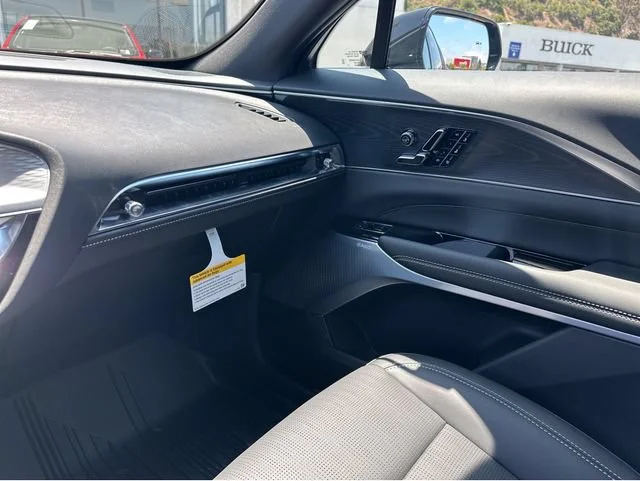 2026 Cadillac LYRIQ Premium Luxury - Photo 7