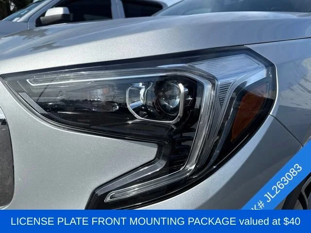 Used 2018 Quicksilver Metallic GMC SLT image 4