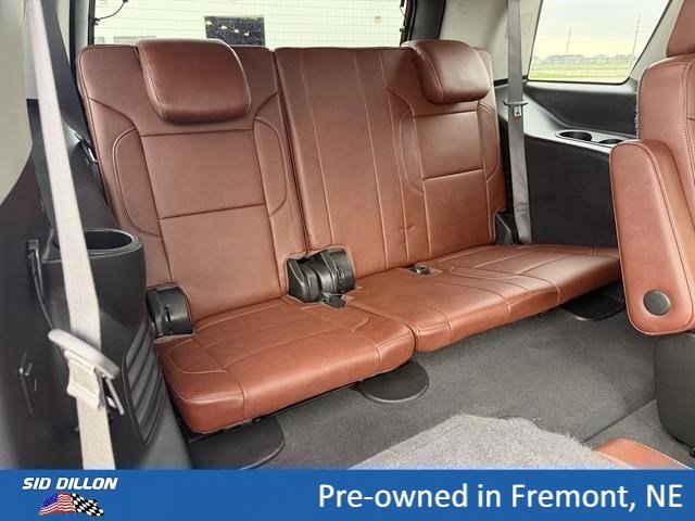 Used 2020 Iridescent Pearl Tricoat Chevrolet Premier image 13