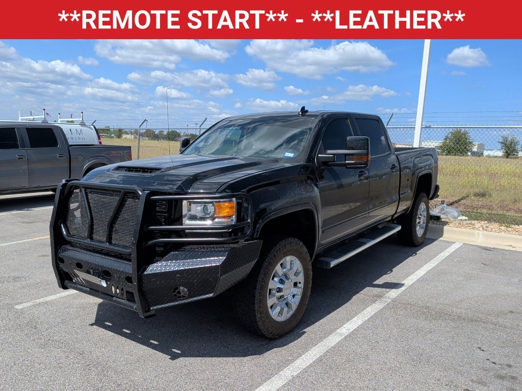 Used 2018 Onyx Black GMC Denali image 3